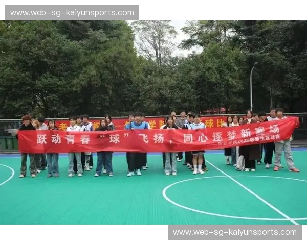 大学生篮球联赛：点燃校园激情，成就青春梦想